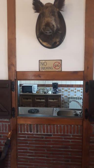 Caserio Vasco Con Piscina Y Barbacoa Orozko Exterior foto